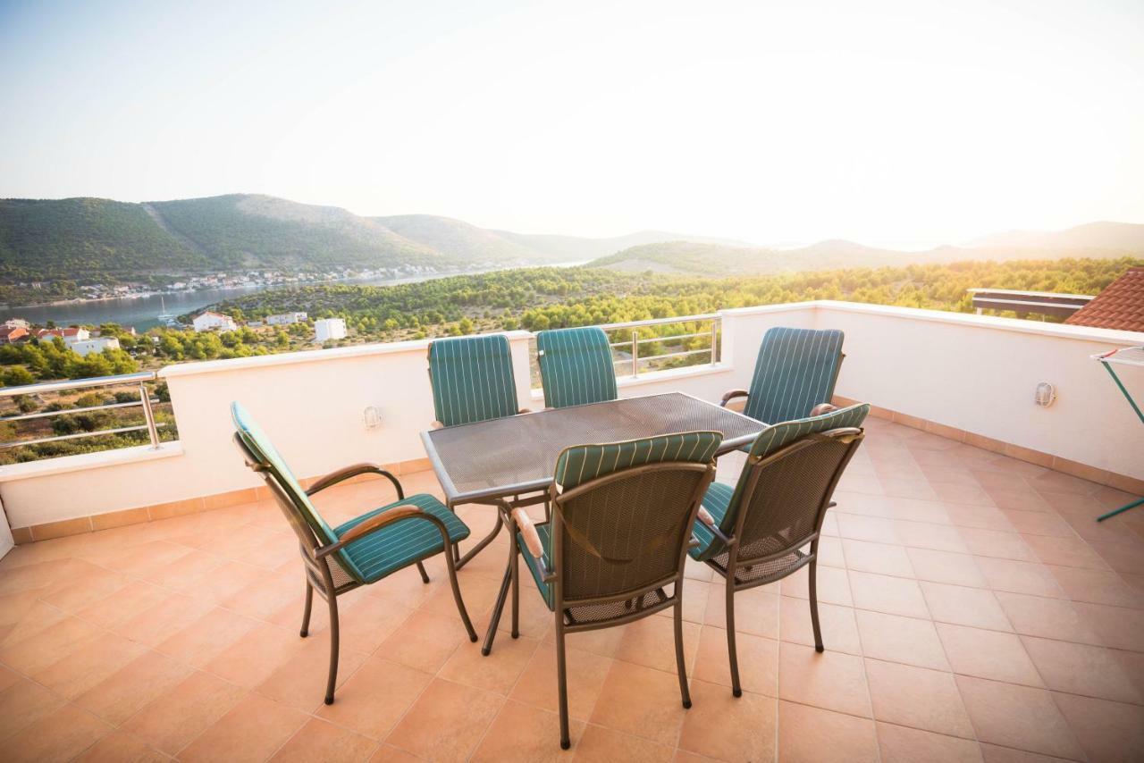 Apartmani Bare I Danica Grebaštica Exterior foto
